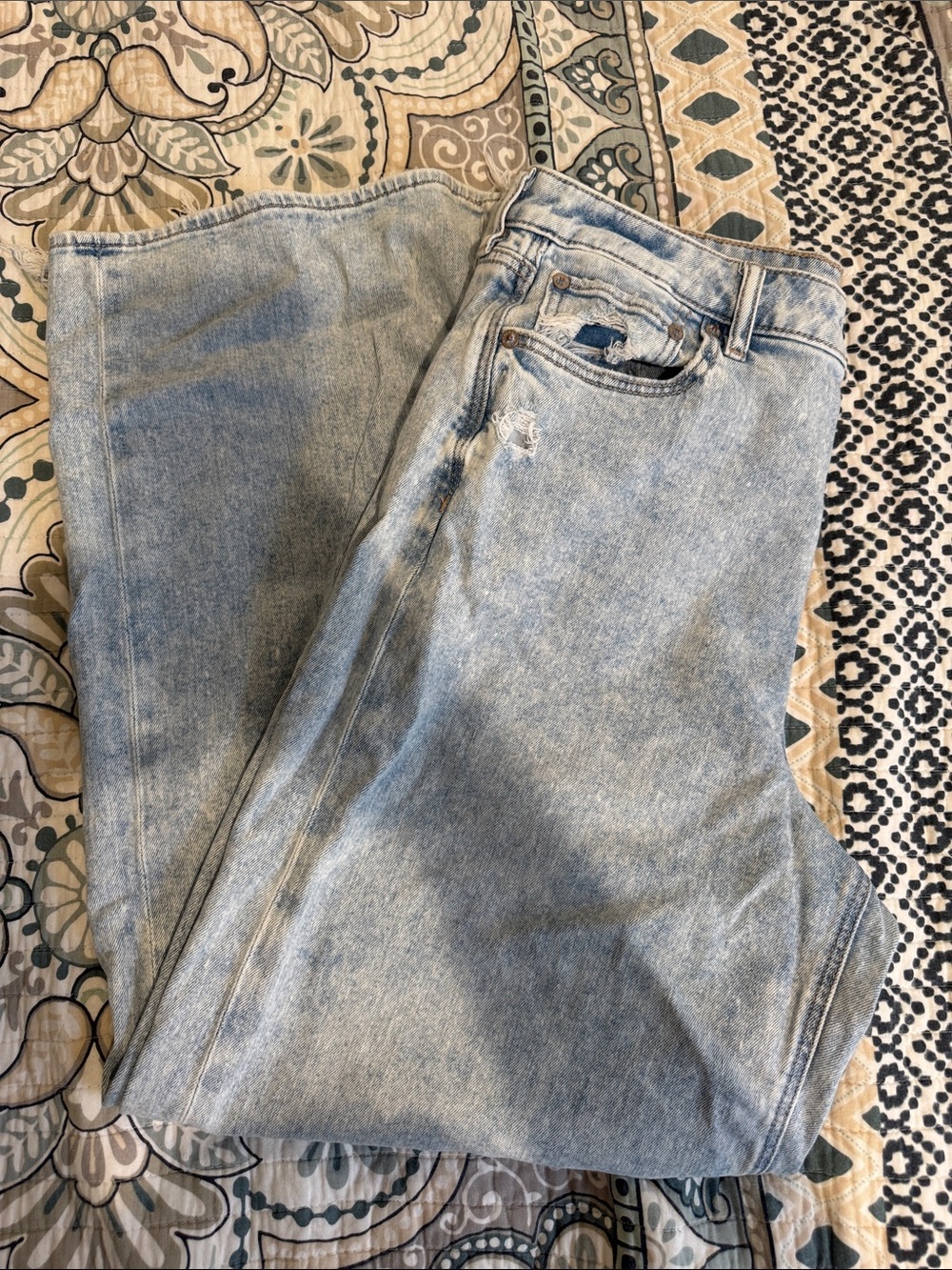 American Eagle Wide Leg Jeans